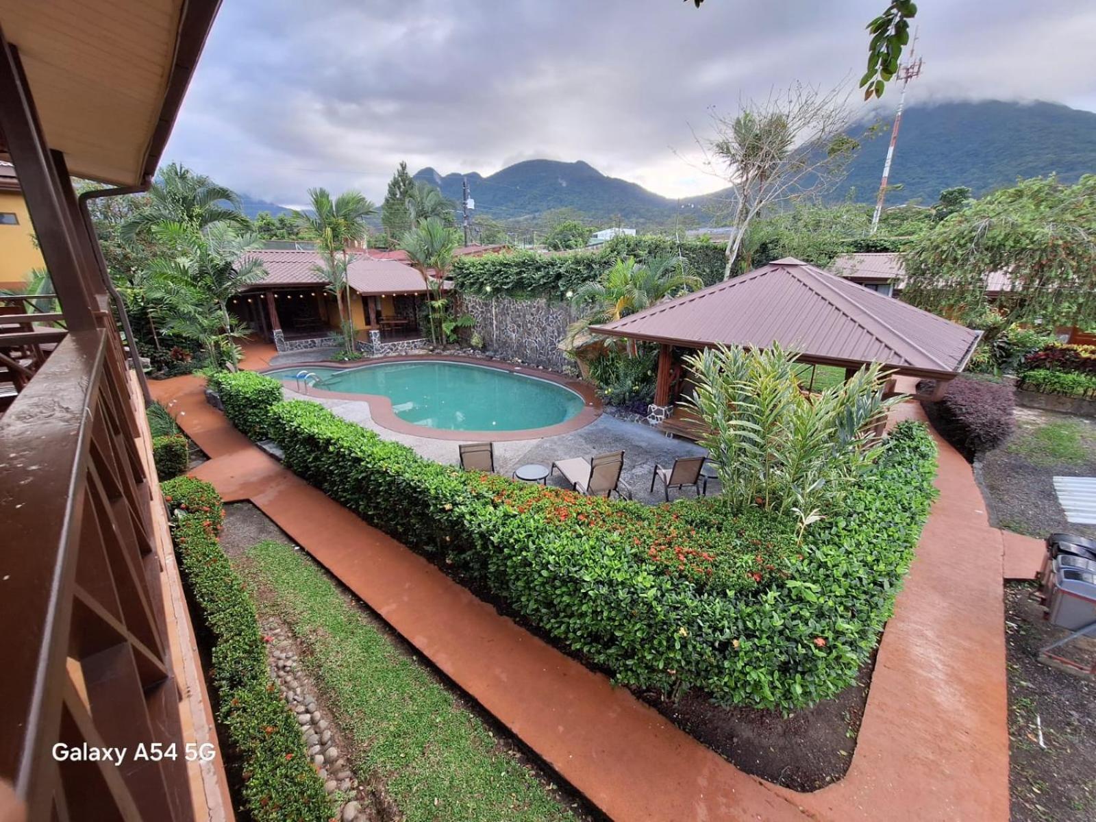 Iris Arenal Hotel La Fortuna Exterior photo